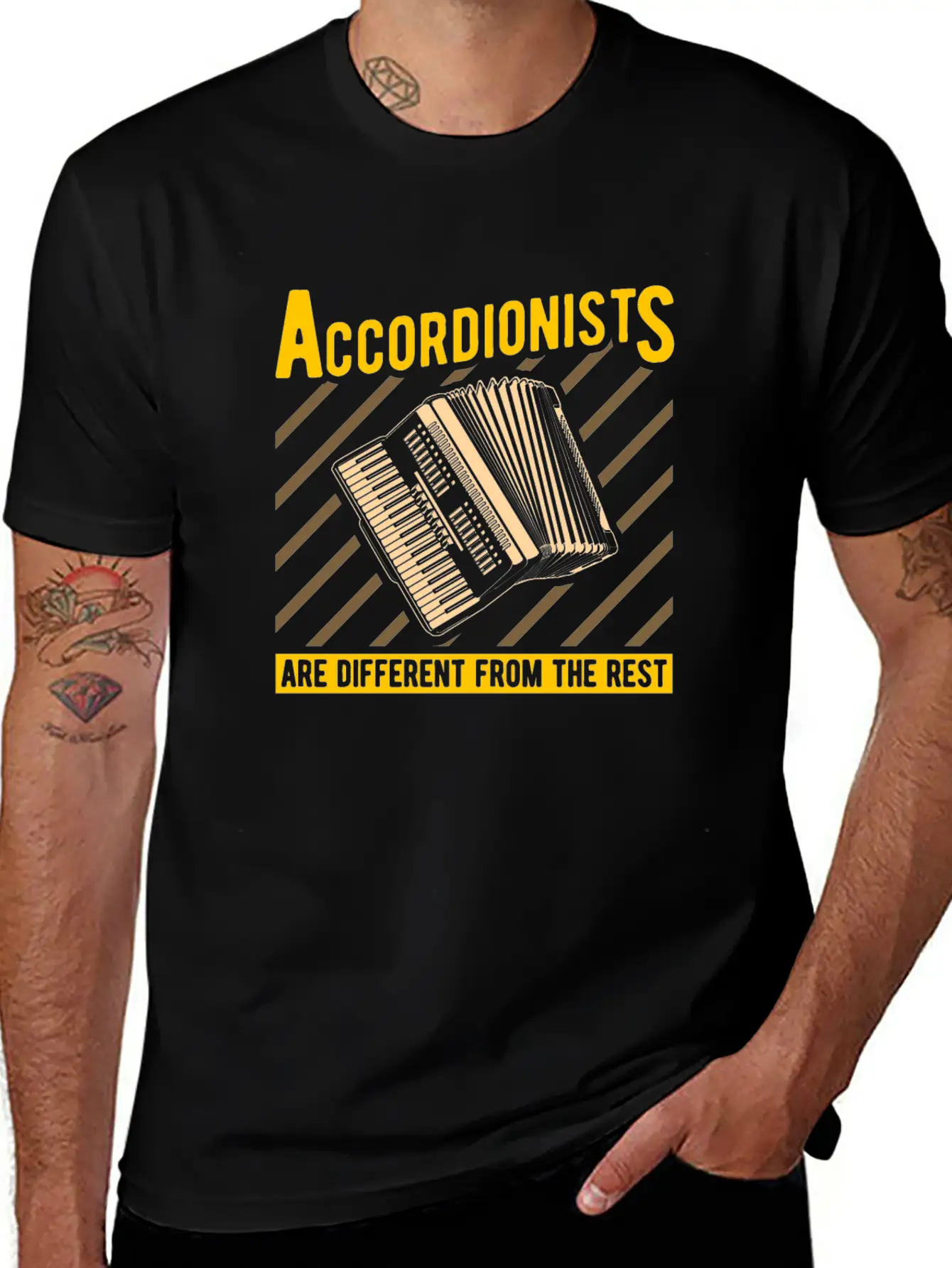 Accordion Classic Crew Neck Graphic Tee – Everyday Minimal Look