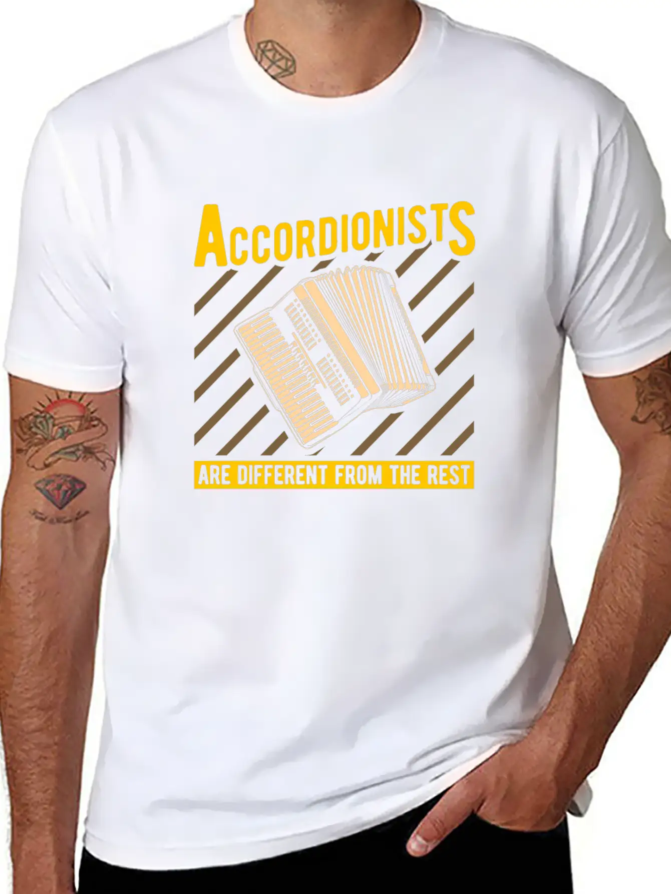 Accordion Classic Crew Neck Graphic Tee – Everyday Minimal Look